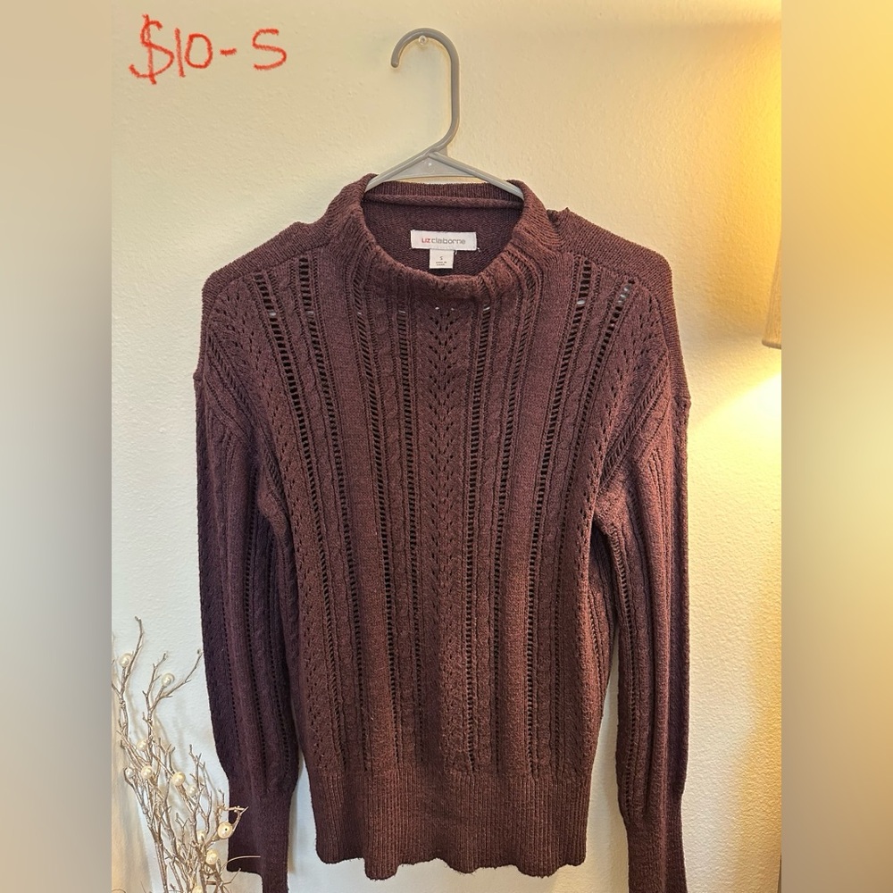 Women’s sweater